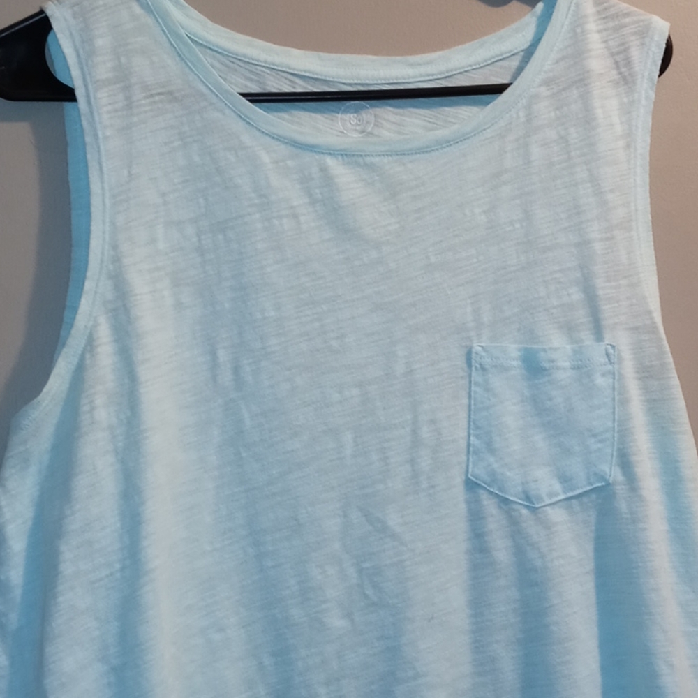 Blue tank top - Picture 2 of 4